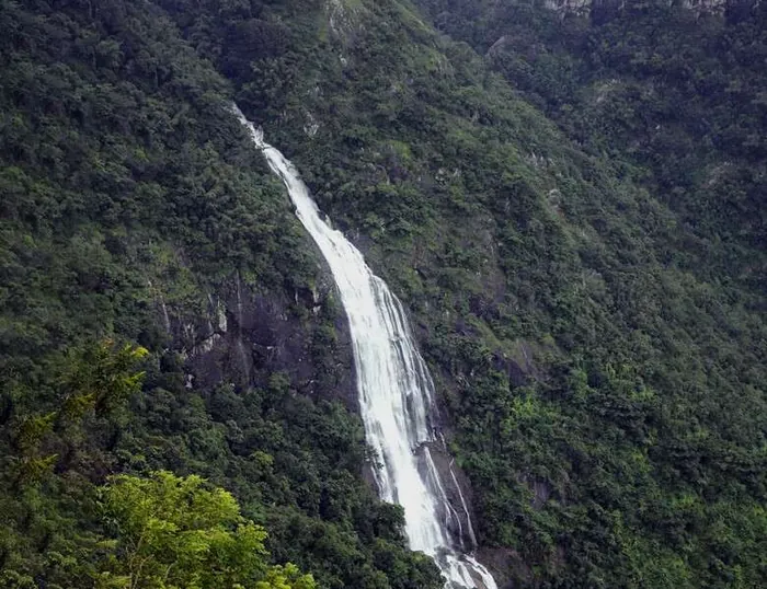 Thalaiyar Falls near Kodaikanal