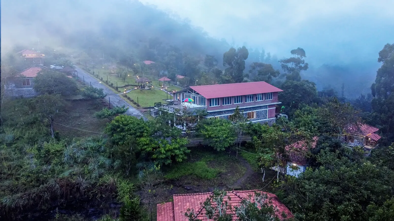 Zacs Valley Resort